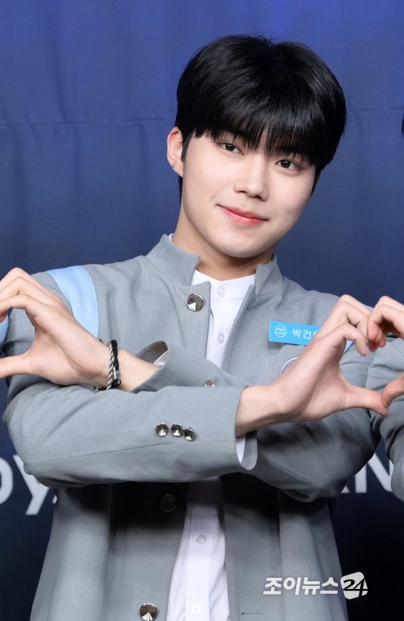 젤피즈 데뷔하자 ♡ on Twitter "Park Gun Wook 230329 Boys Press