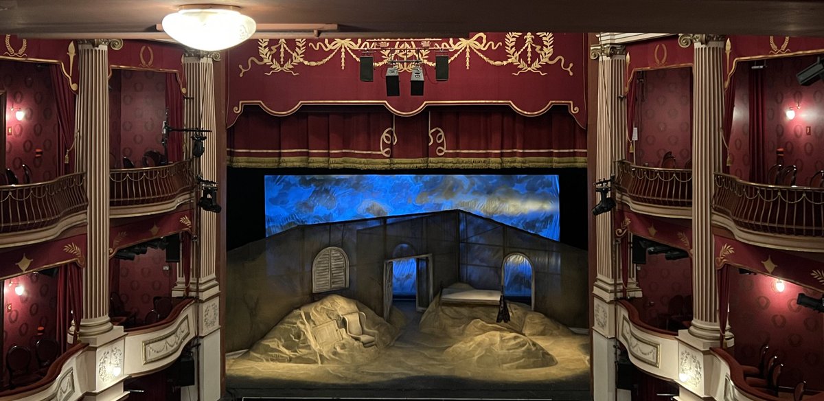 <a href="/Poonit5/">Poonit</a> <a href="/liseymacd/">Lisl Macdonald FRSA</a> <a href="/noticing_nature/">Rachel Goddard</a> @feastsandfables <a href="/eberlin/">eberlin</a> <a href="/sharmlakarri/">sharmla karri's art</a> @The_WJ_Journey <a href="/StefanPowell/">Stefan Powell</a> <a href="/TFB_Institute/">The Forest Bathing Institute</a> @HarryWatson63 <a href="/dforsthoffer/">diana forsthoffer</a> <a href="/djritu1/">DJ RITU MBE💙</a> <a href="/aworldinlondon/">A World In London</a> <a href="/DrSteveMarshall/">The Eldership Project</a> <a href="/SueWaterside/">Sue Heatherington</a> <a href="/tinybuddha/">Tiny Buddha</a> <a href="/BeTheRipple_/">#BeTheRipple 🌊💛💙</a> <a href="/Stopworkplacebu/">Workplace Mental Health Safety & Prevention</a> “‘They [Bees] are like a society in complete harmony with itself. Not like people at all, but maybe what people have the potential to be” ~ The Beekeeper of Aleppo 

My #mindful moment this morning is the above quote from a beautiful performance I saw last night. 

‘Harmony’ 💛