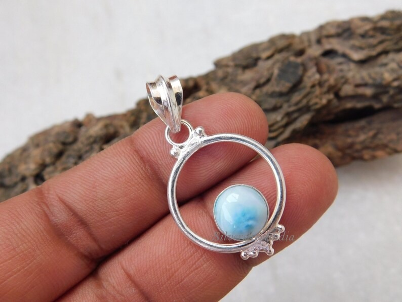 etsy.me/3ze1T31

#turquoise #pendant #necklace #pendantfornecklace #silverpendant #stonenecklace #bluestonependant #necklaceforpendant #silverlongpendantnecklace #silverflowerpendantnecklace #sterlingsilver #handmadependant
#necklacependantsilver #antiquependantnecklace