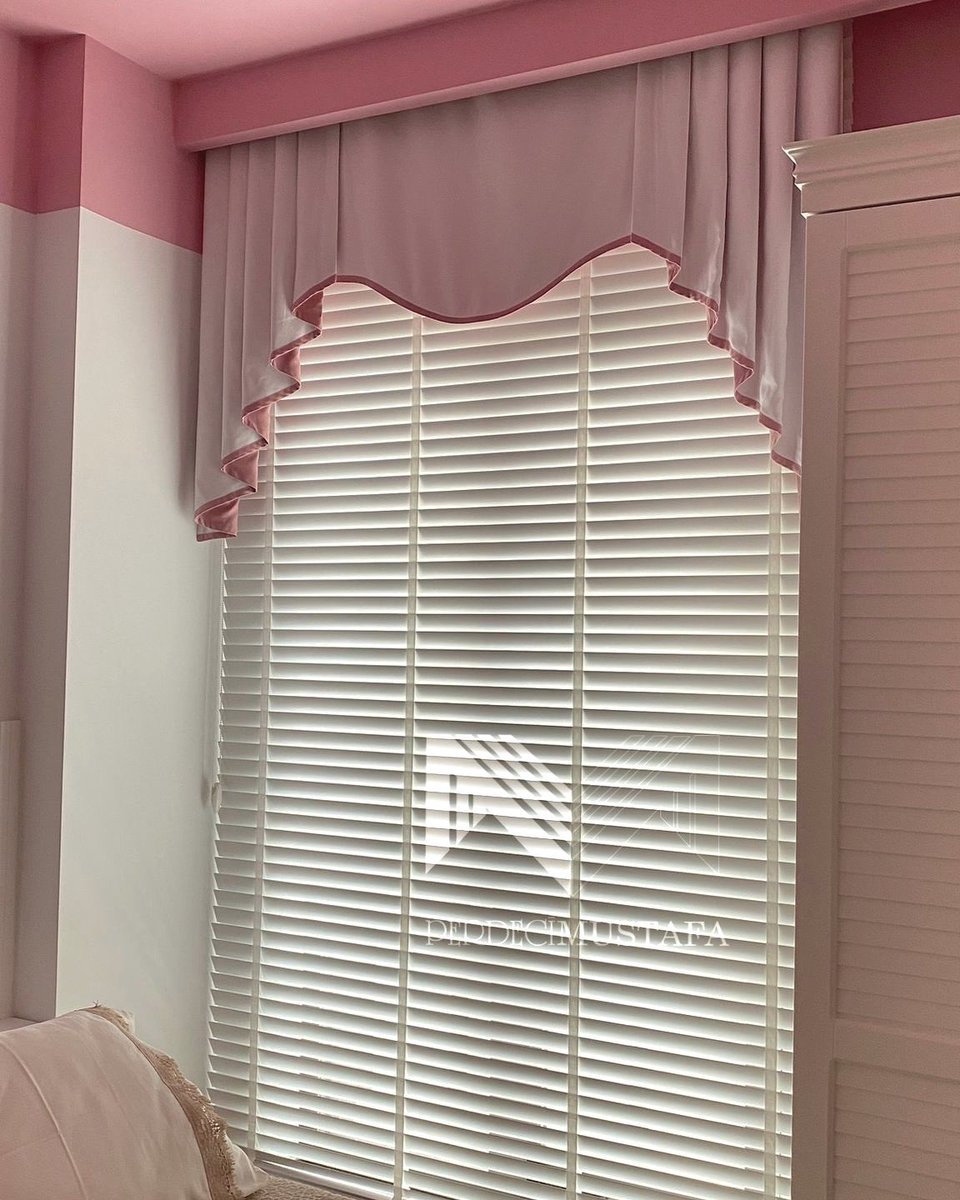 PERDECMUSTAFA's tweet photo. Tarzımızdan çizgimizden küçük bir görüntü #perde #perdecimustafa #istanbul #perdemodelleri #mobilya #fonperde #tasarım #curtain #fabric #interior #türkiye #duvarkağıdı #mimar #samsun #curtains perde ihtiyacı olan heryerdeyiz..! https://t.co/GThK07o7WA