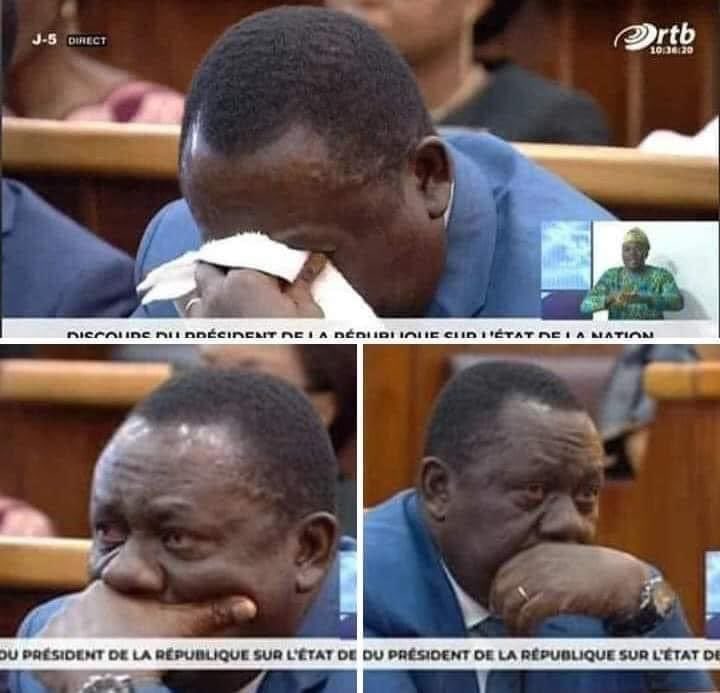 MalemboLE's tweet photo. Waziri wa Kilimo wa Nchi ya Benin Ndugu Gaston Cossi Dossouhoui atoa machozi baada ya Nchi yake kutangazwa kuwa ni nchi kiongozi kwa uzalishaji wa zao la Pamba kwa ukanda wa nchi za Magharibi mwa Afrika.

Hii ina maana gani Mdau wa Kilimo weka comment hapo chini. #KilimoNiAjira 

@MalemboIntern 
@MalemboFarm 

—@MalemboLE