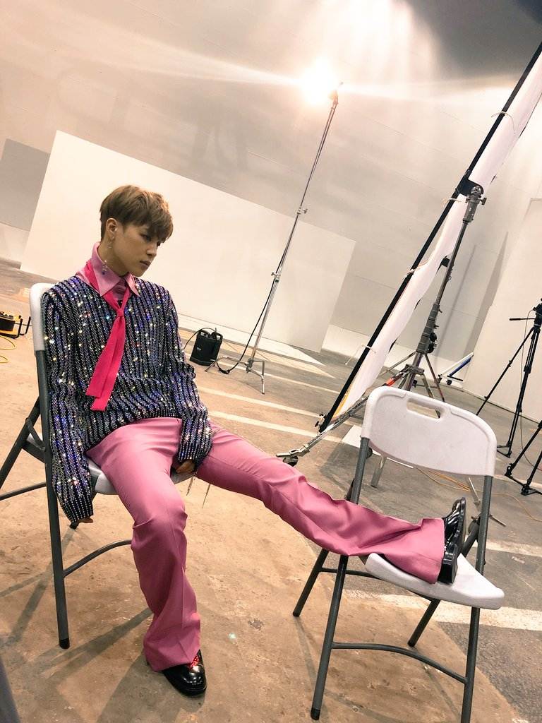 TonyBax81829007's tweet image. 🚀  #SUGA_BDAY #홉필름 #백신접종룩 
Original: BTS_twt