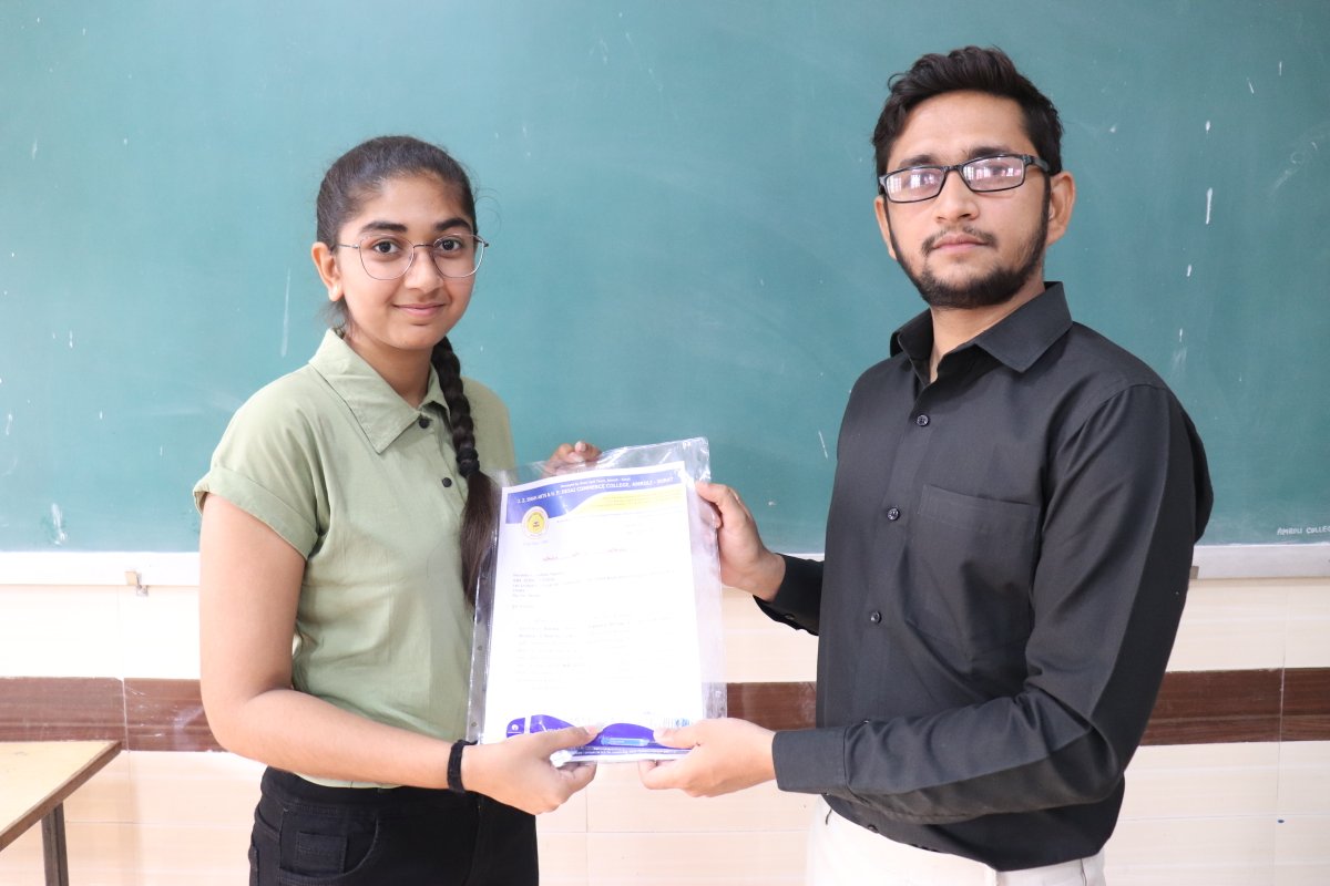 amroli10's tweet photo. Top – 5 Students In Internal Evaluation 
https://t.co/EUvPJ8G3wA  Sem – V  Division - I 
Academic Year 2023
#amroli #amrolicollege #bestcollege #topcollege #jzshah #hpdesai #top5 #top5students #internalevaluation #semV #academicyear2023 https://t.co/HMlzNUnzbd