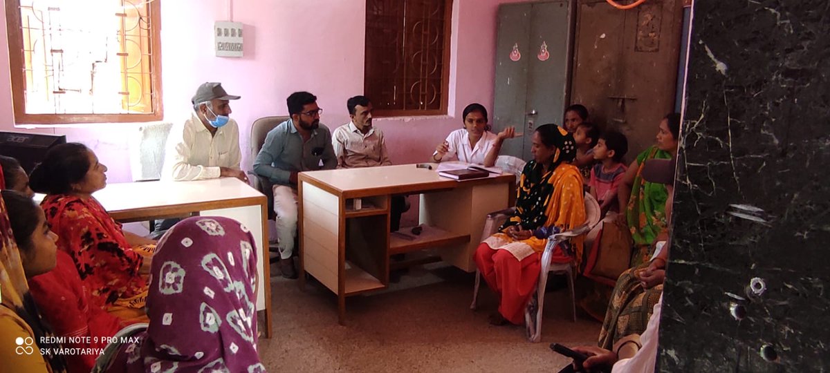 દેવભૂમિ દ્વારકા જિલ્લા ના ખંભાળિયા ભાડથર phc ના વિંઝલપર સેન્ટરે આરોગ્ય સંજીવની સમિતિ ની મિટિંગ કરવામાં આવી જેમાં આરોગ્યલક્ષી વિવિધ મુદ્દાઓ ની ચર્ચા કરી ગામજનો ને કેમ વધારે સેવા પહોંચાડી શકાય તે બાબતે વિશેષ વિચારો રજુ કરિયા <a href="/vinzalpar/">HWC Vinzalpar</a>