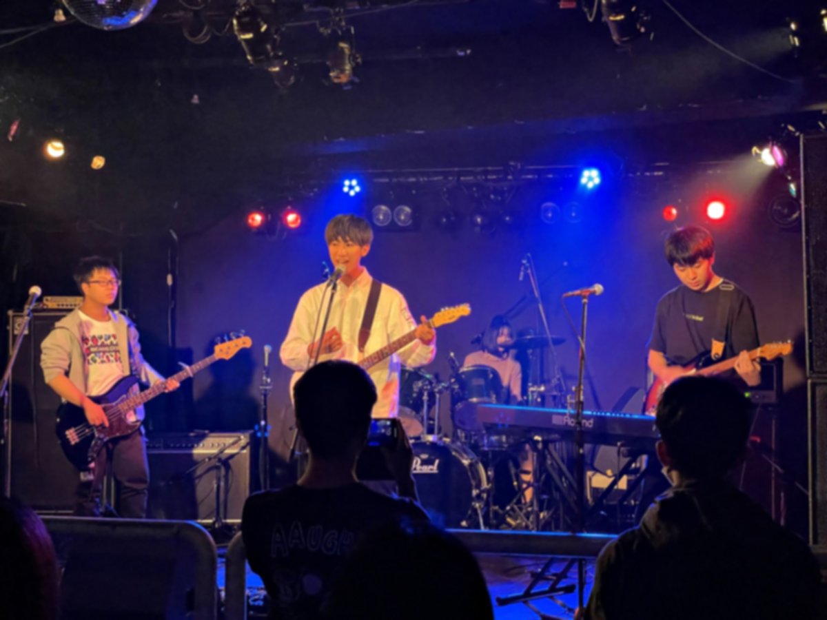 ismnet's tweet photo. BlaNis @nis_bla

チキチキ！高専卒業ライブ！ (2023.03.22) @livehousej

#BlaNis https://t.co/0cYGaBYPEz