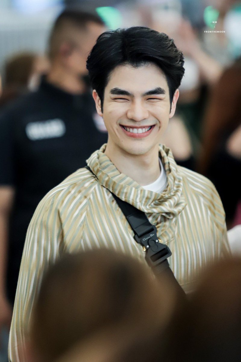 💚RETWEET AND QUOTE TWEET FOR OUR KING💚

Please retw this post so we can 2000 tickets for <a href="/milephakphum/">mile phakphum</a>

🔗 starlightawards.asia/vote

I vote #MilePhakphum  for 2023  The Most Beautiful Y-Series Actors 

#STARLIGHTAWARDS 
#STARLIGHT2023XMilePhakphum