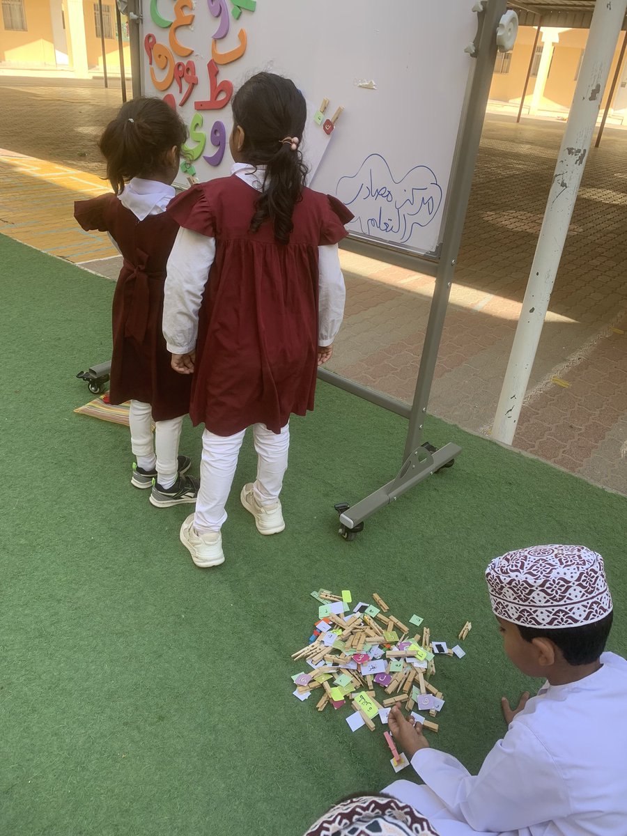 مشاركه مركز مصادر التعلم في فعاليه بديه تقرأ