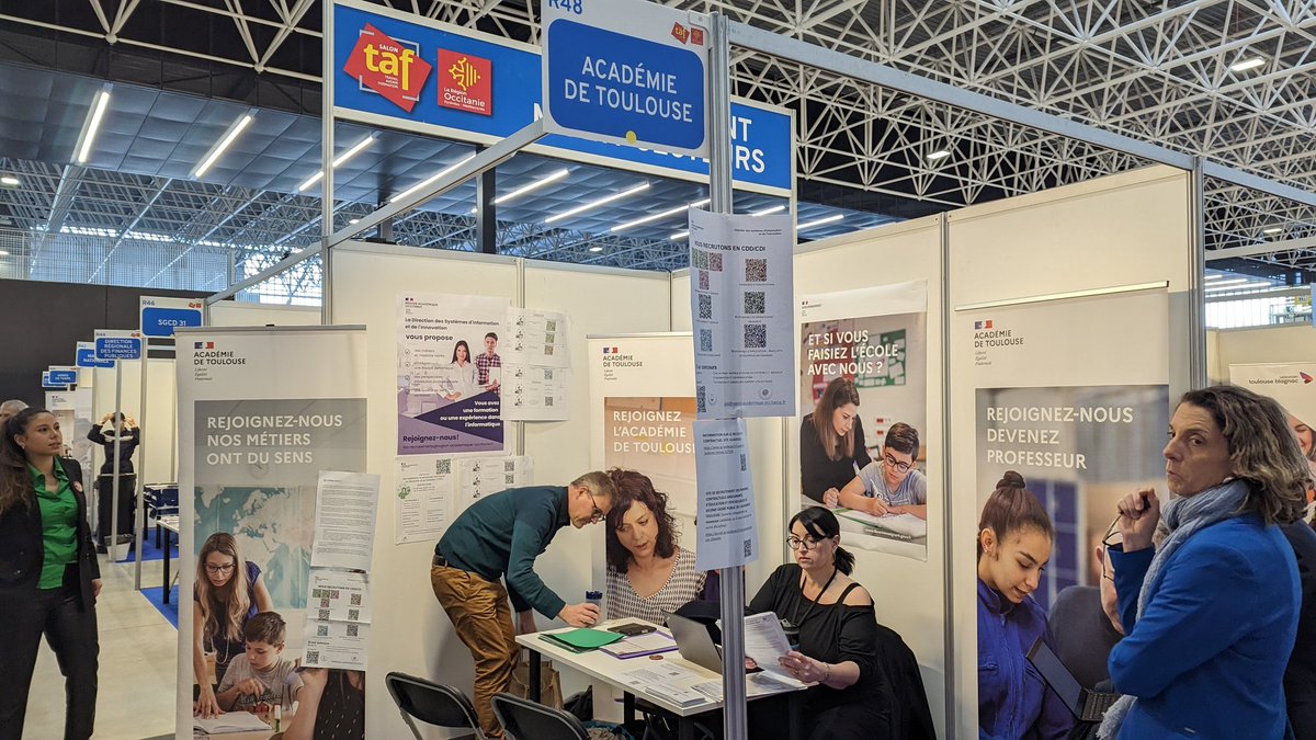 DSI_acToulouse's tweet photo. Salon TAF de Toulouse , venez rencontrer la Direction des Systèmes d'Information et de l'innovation de la @RA_Occitanie , de nombreuses opportunités vous attendent. #salonTAF @actoulouse @dsi_raOccitanie https://t.co/kzSlJVvez8