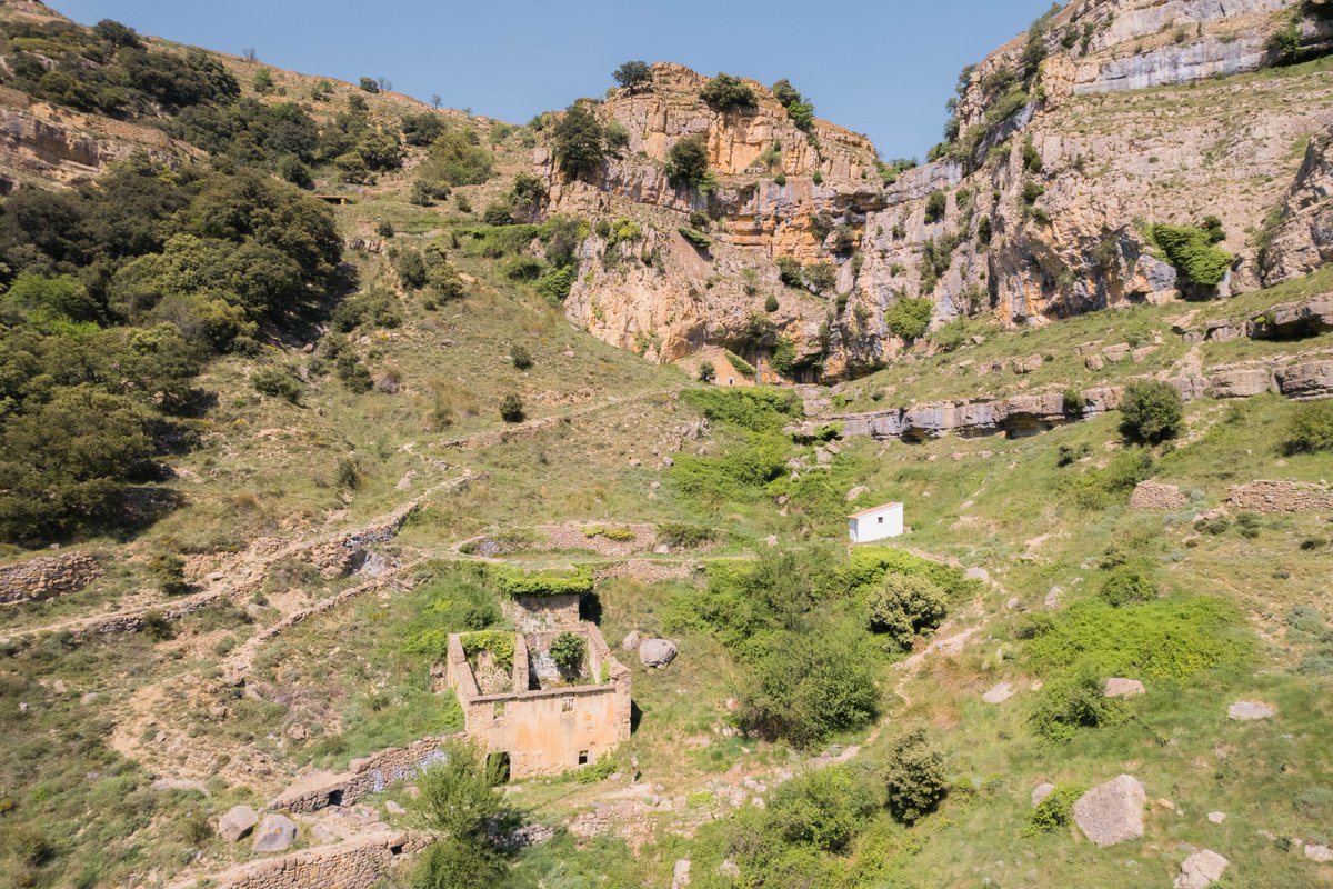 AltMaestrat's tweet image. S'apropen les vacances per Setmana Santa i que millor que aprofitar-les per a fer activitats a l'Alt Maestrat?😍

Tens moltes opcions diferents, entre les quals està visitar els Molins Fariners d'Ares📍Per a més informació i reserves contacta amb l'oficina de turisme 964443074📞