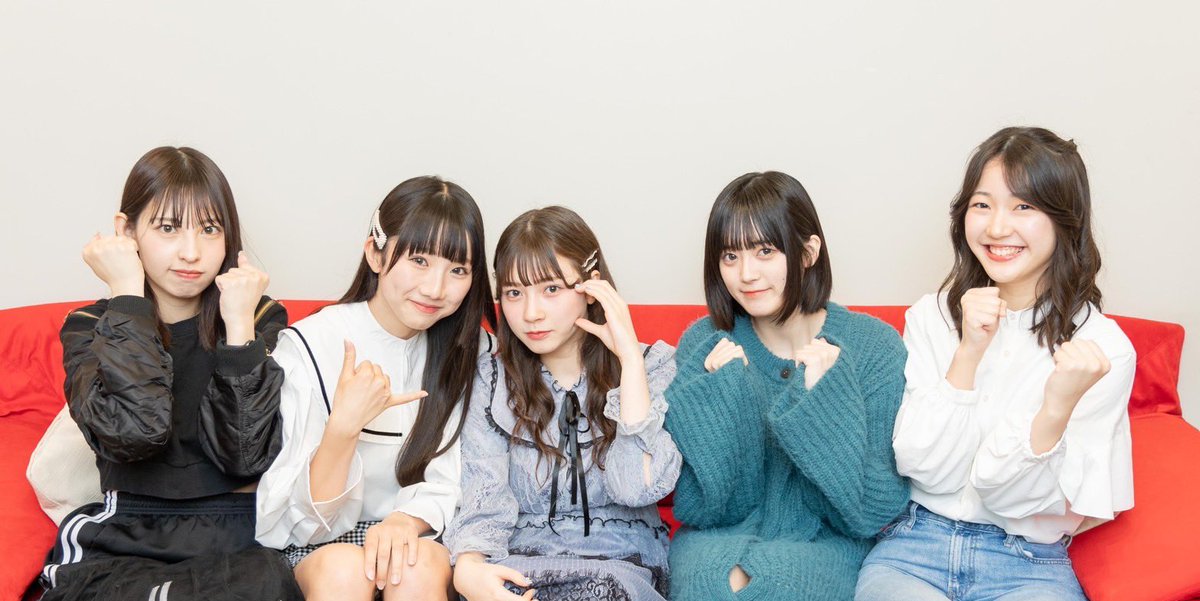 マジカル・パンチラインの定期公演が4月08日AKIBAカルチャーズ劇場にて行われます。初めての方はお好きなメンバーとの無料撮影もあります。現在一般チケット発売中です。下記引用元よりチケット購入よろしくお願いいたします。#マジパン  