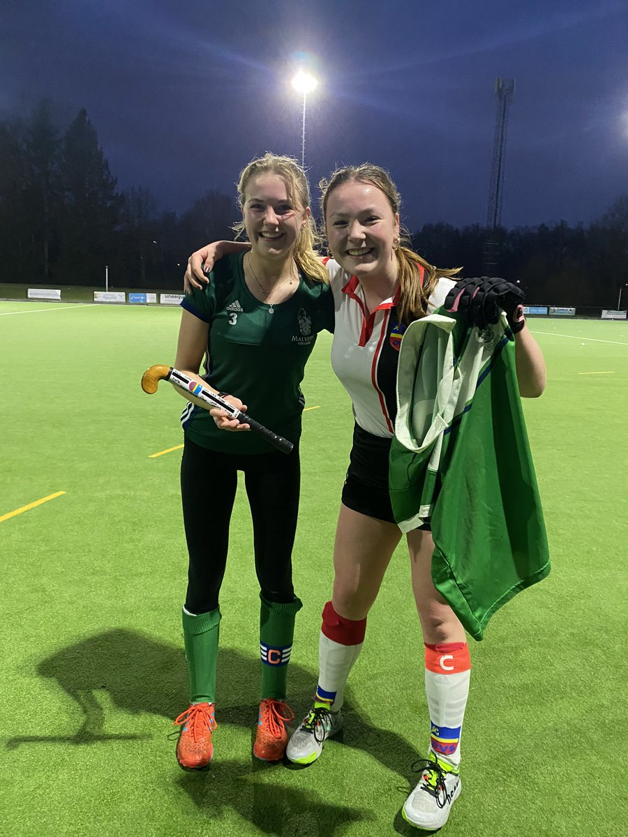 What a game. Very well contested with Malvern going 2-0 up in the first half but DVS came back fighting in the second half to take a 5-4 win. Smiles all round from both teams as some great hockey was played
