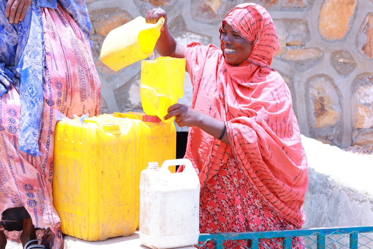 SLMoPND's tweet photo. Asha Abdi Omer, 30, a mother of seven children, has lived in Tuur Anood, Dilla district, since she was born and understands what it is like to live with limited access to water. Read more https://t.co/wbpLeP5zlb
#SDF #mopnd #development #Somaliland https://t.co/vb2vmf9NHg