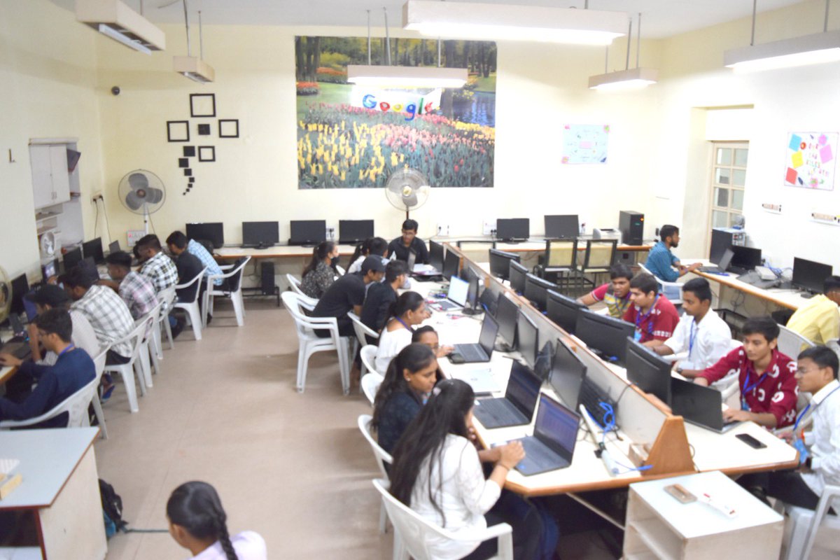 Bbit94081002's tweet photo. EVENT NAME: CREATO HACKATHON 2023 - A State-Level Programming Competition For Diploma Engineering Students
Organized by: Indian Society for Technical Education (ISTE), Gujarat Section and B & B Institute of Technology #bbitan https://t.co/rERsOX37ZW