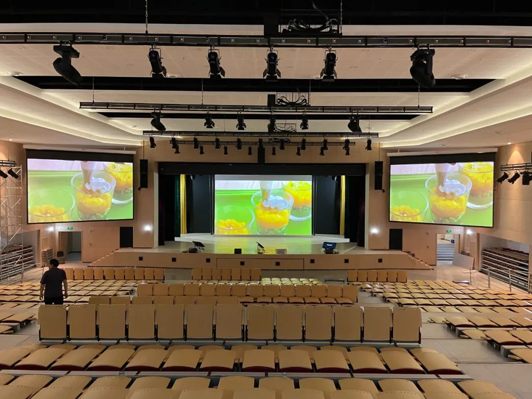 hecoos2018's tweet image. Your presentation #hall certainly needs #hecoos! 

hecoos provided a complete preview of the effects of this #project with continuous modifications and debugging. In disciplinary professional practice #activities, the cases have become more vivid as a result.