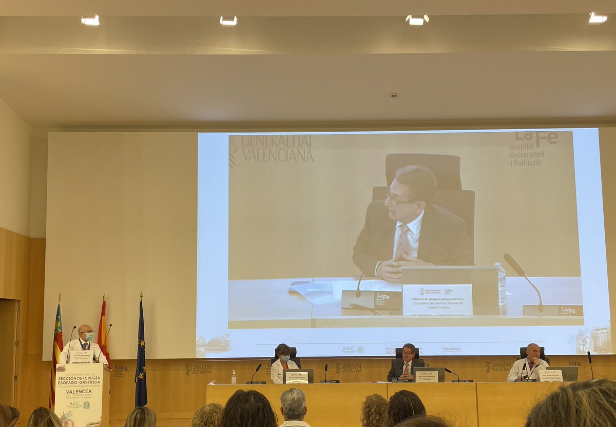 AEC_CEG's tweet photo. 📣Comienzo de la XXVIII REUNIÓN DE LA SECCIÓN DE CIRUGÍA ESÓFAGO-GÁSTRICA
💪🏽Listos para aprender de expertos internacionales y disfrutar de reencuentros🤜🏽🤛🏽y deValencia🥂
@CEG_VALENCIA_23 @aecirujanos @cirugiaespanola @ISDE_net @young_esde @MarkarSheraz @SSGisbertz @MarcosBruna_ https://t.co/NMeK3V77vL