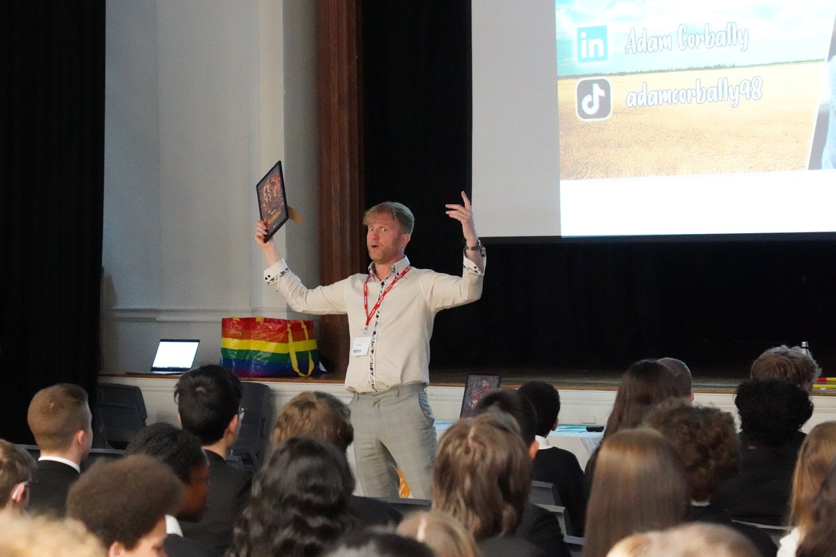 Fullhurst's tweet photo. We had the pleasure of welcoming Apprentice finalist @TheAdamCorbally into school yesterday to share his life lessons with our Year 11 students on the power of positivity and asking for help when you need it. Our students and staff absolutely loved it - thanks @TheAdamCorbally! https://t.co/FqXH8PmJH0