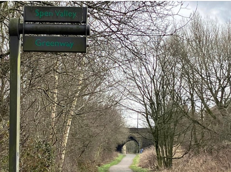 Sustrans North (@sustransnorth) on Twitter photo Talk to us about what’s happening on the Spen Valley Greenway & maybe show the greenway some ❤️ by joining in with one of our litter picks.
Today: 10am-12pm near Tesco in Cleckheaton or 1-3pm at Mallard Close in Heckmondwike
<a href="/CycleKirklees/">CycleKirklees</a>
<a href="/SaferKirklees/">Safer Kirklees</a>
<a href="/Naturalkirklees/">Natural Kirklees</a> Talk to us about what’s happening on the Spen Valley Greenway & maybe show the greenway some ❤️ by joining in with one of our litter picks.
Today: 10am-12pm near Tesco in Cleckheaton or 1-3pm at Mallard Close in Heckmondwike
<a href="/CycleKirklees/">CycleKirklees</a>
<a href="/SaferKirklees/">Safer Kirklees</a>
<a href="/Naturalkirklees/">Natural Kirklees</a>