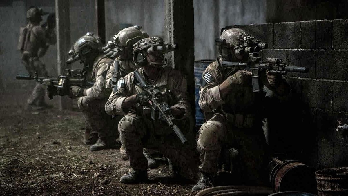 everymovieplug's tweet photo. Top 10 seal team movies you should see (thread) https://t.co/6d2KL9jEL5
