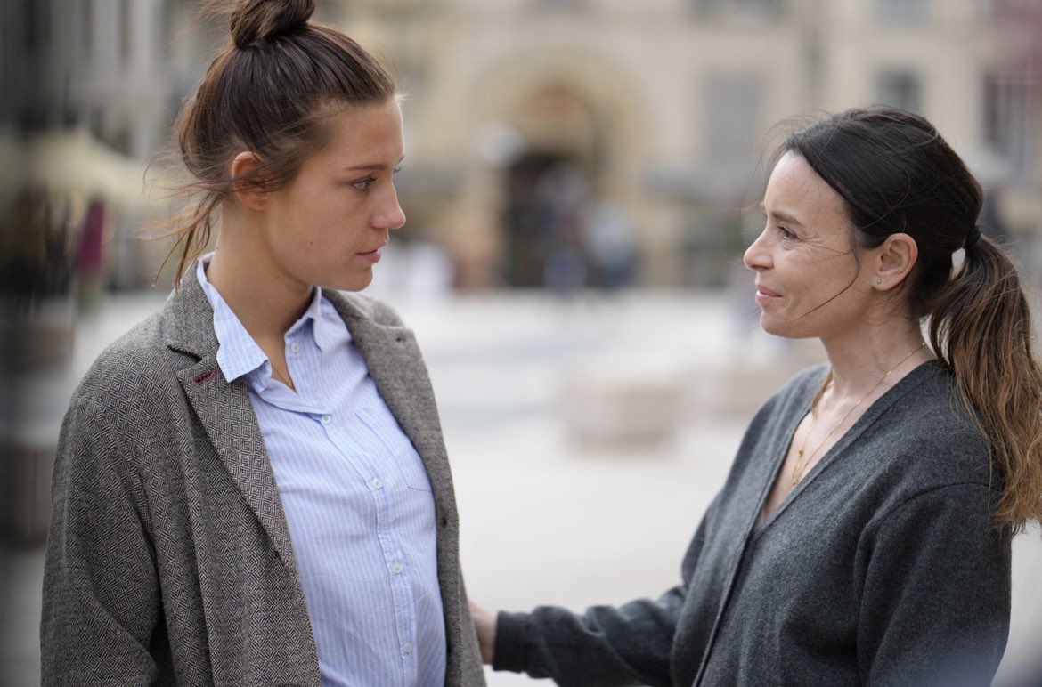 tournecoeur's tweet photo. JE VERRAI TOUJOURS VOS VISAGES le 3e longs métrage de Jeanne Herry sort en salles AUJOURD’HUI.
Un film de 1h58 bouleversant sur la justice restaurative. Écouter les victimes. Écouter les agresseurs. 
C’est poignant et doux à la fois.
Foncez. https://t.co/yKrqLGCHEX