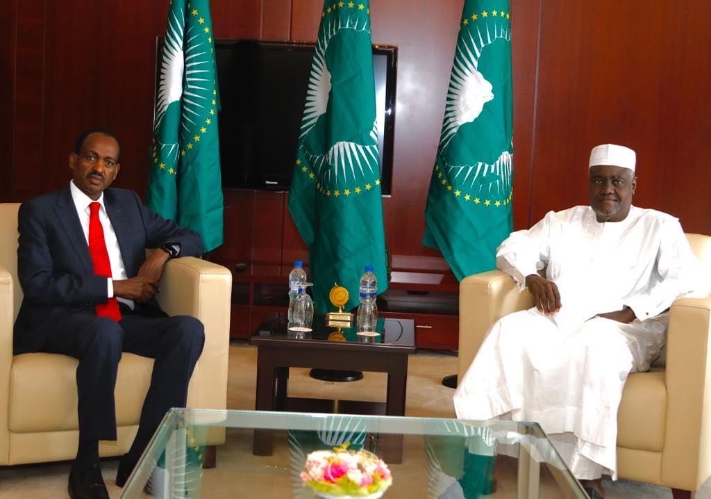 fanatelevision's tweet photo. Chairperson reaffirms commitment of #AU Commission to full realization of #CoHA 
#Ethiopia #Africa #AfricanSolutionstoAfricanProblems
https://t.co/jxuELyD6bN https://t.co/EVjwjZZu2G