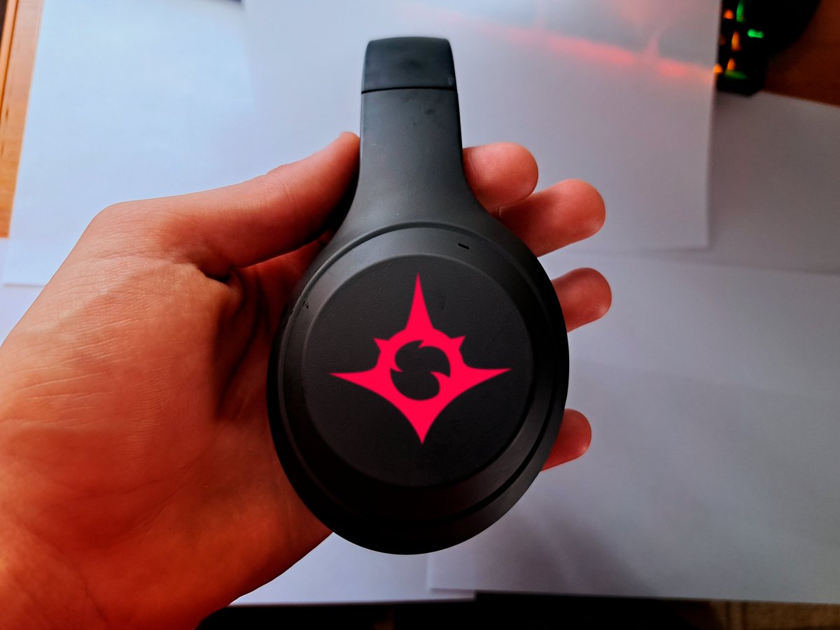 Nekt_0's tweet photo. "Headphones Overworld" #BeWorthy 

I listened to music in my headphones at practice recently
And I realized that they lacked something:

@OverworldPlay  style

@HeyJeremyHorn @blind_gg @The_Arkrael https://t.co/RmegGzryFQ