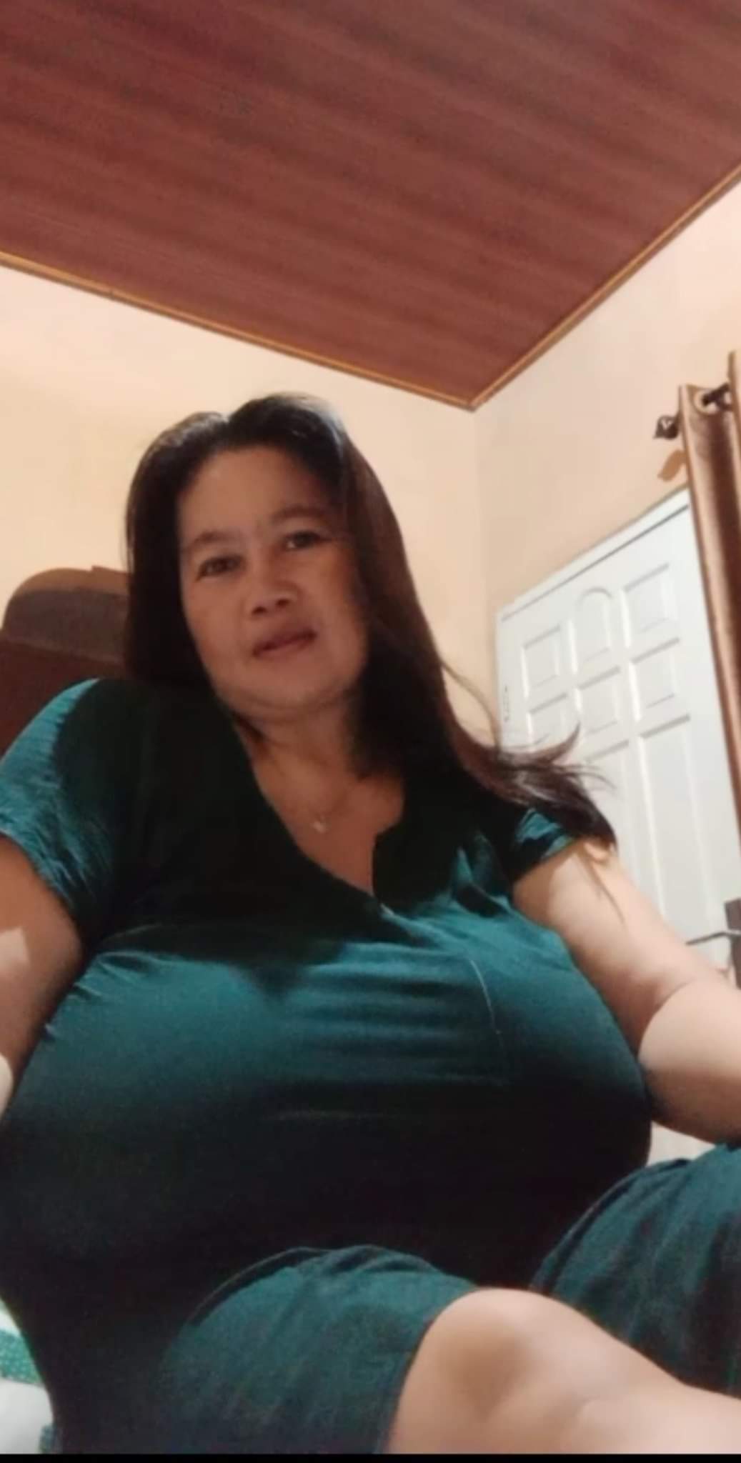 Stw Toket Gede on X: Ada yg kuat ga isep nenen bunda Klo ada koment ya  t.coX56uboX6DP  X