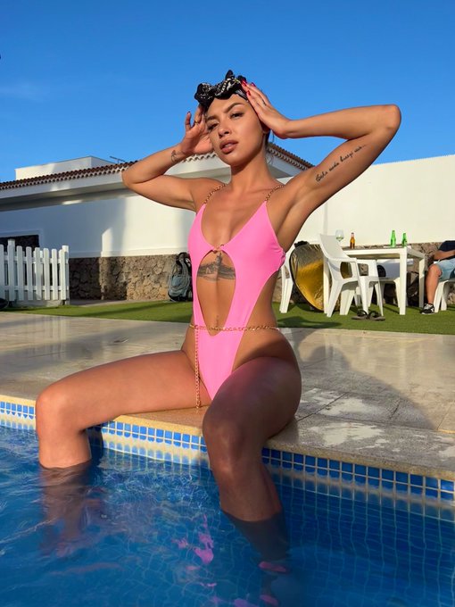 Kochani !💋Jak wiecie to już na dniach wychodzi mój pierwszy singiel z mojej płyty 🤪 Bardzo z tego powodu<a href="/tag/xhamster"class="tags"><span>&#35;xhamster</span></a>