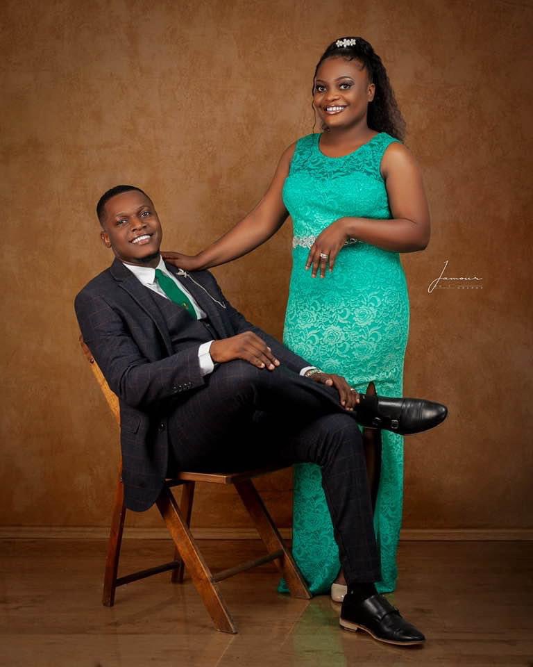 MizikPromo's tweet photo. Apôtre Orest Junior et sa femme https://t.co/B57VhnL9zY