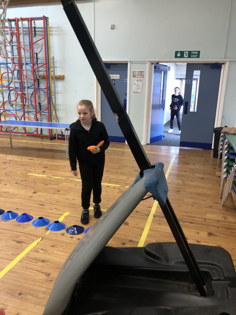 BsjsCouncil's tweet photo. Thank you to our student council who helped organise and run our EAster Eggstravaganza 🐰🥚@BramleyJunior https://t.co/OBvbOgcxcm