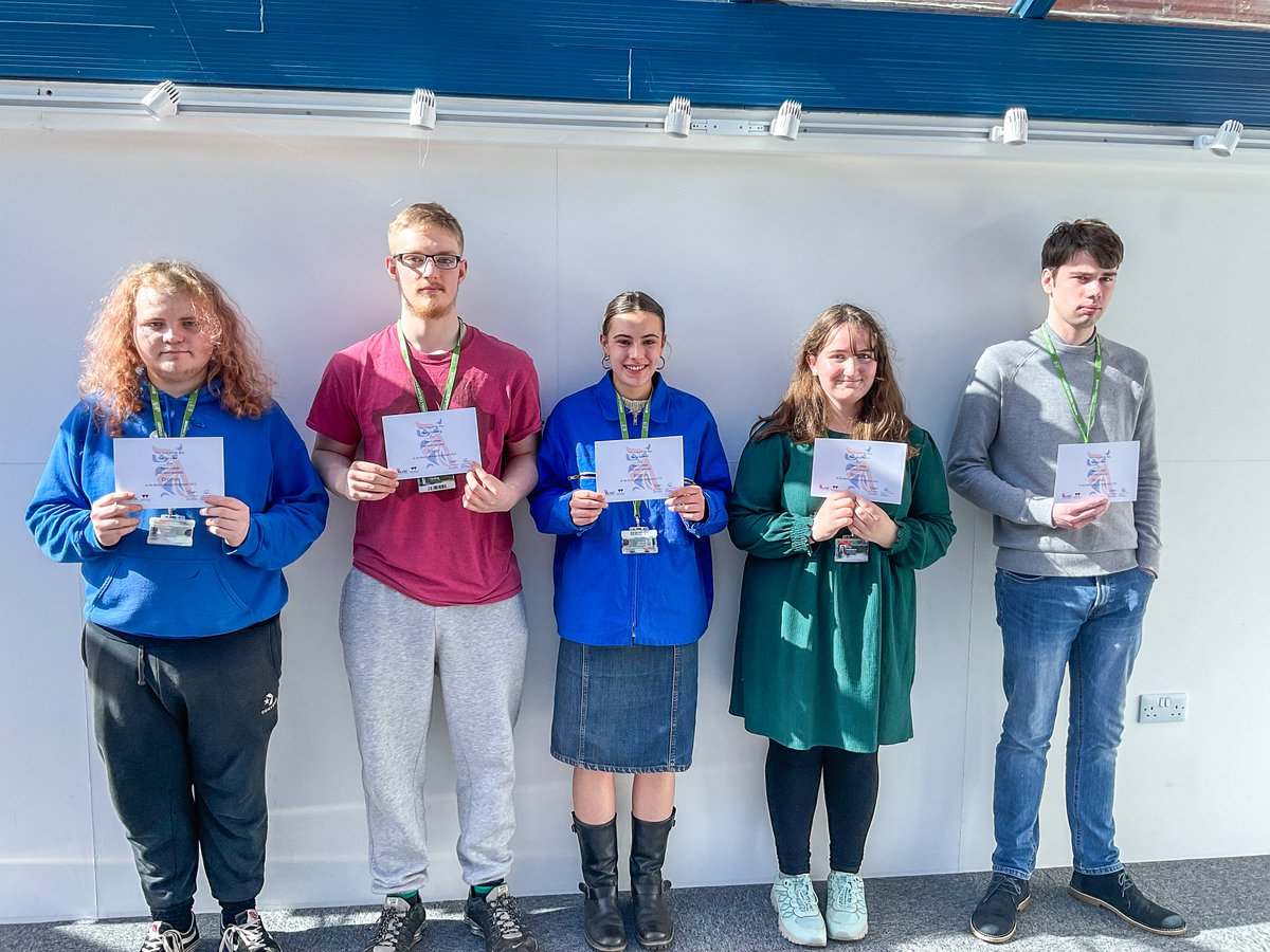 BexhillCollege's tweet photo. On Wednesday 8th March, 16 of our A Level Biology students participated in the British Biology Olympiad! 6 of our 16 participants received medals, with Harry Harding (pictured second from the left) receiving a silver medal, and others were awarded with high commendations! 👏 https://t.co/2EcHvOxEkE