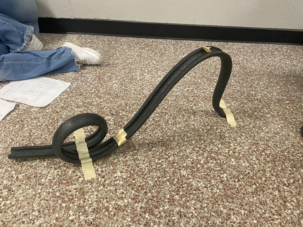 JoRobEducates's tweet photo. “Six Flags at AMS” … Students designed Rollercoasters with 2 lengths of foam pipe, masking tape and a marble. The design must include 2 hills or 1 loop and 1hill. Here’s a few designs. #AMS #Science8 #4thQuarterMentality https://t.co/yUYCOjqNqx