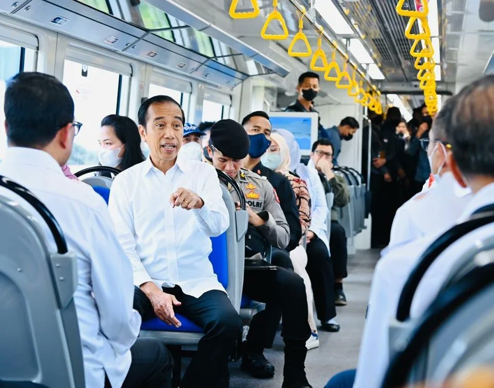 Joko Widodo tweet media