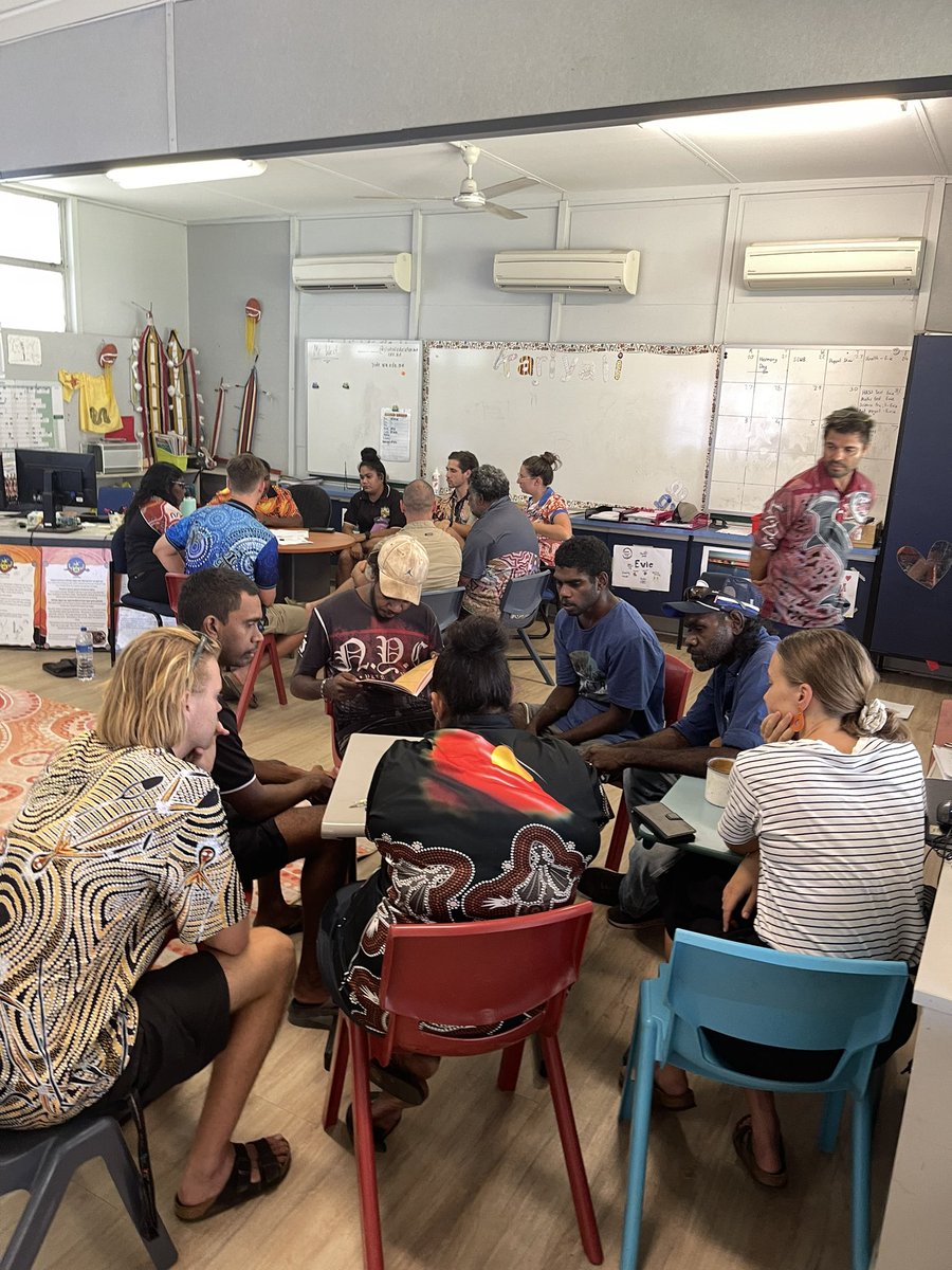Using local Aboriginal Knowledge as the foundation for our school’s culturally responsive curriculum. Community and Aboriginal educators coming together to share knowledge and plan out Two-Way science units,  in turn shaping teaching across all learning areas. #communityled