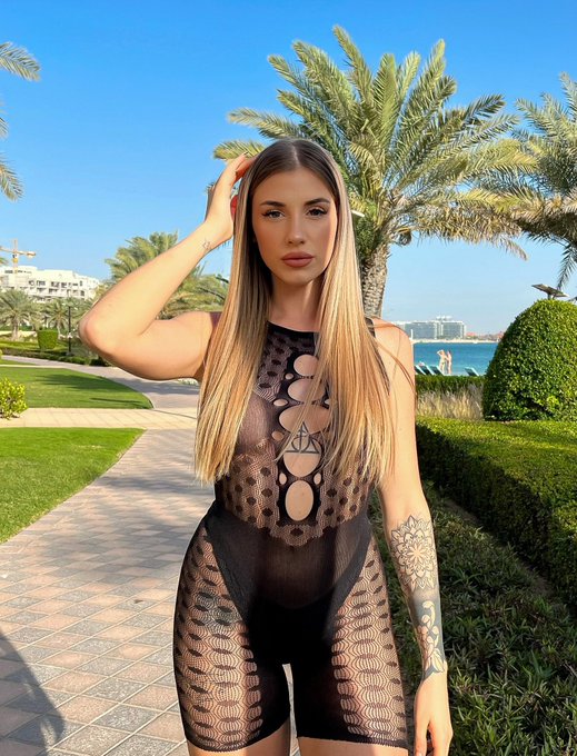 Prossima volta chi viene in vacanza con meee?🙈 https://t.co/M6n2DeS2pD