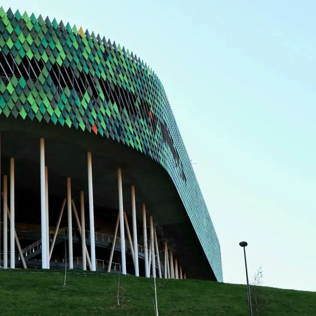 BilbaoArena's tweet photo. ▪︎ Home ▪︎ 🚩
📷 @vistoenbilbao
#bilbaoarena #bilbaocentro #Bilbao #miribilla #bilbaomiribilla #bilbaobizkaia #bizkaia #basquecountry #bilbaocity #visitbilbao https://t.co/cFug43iu2y