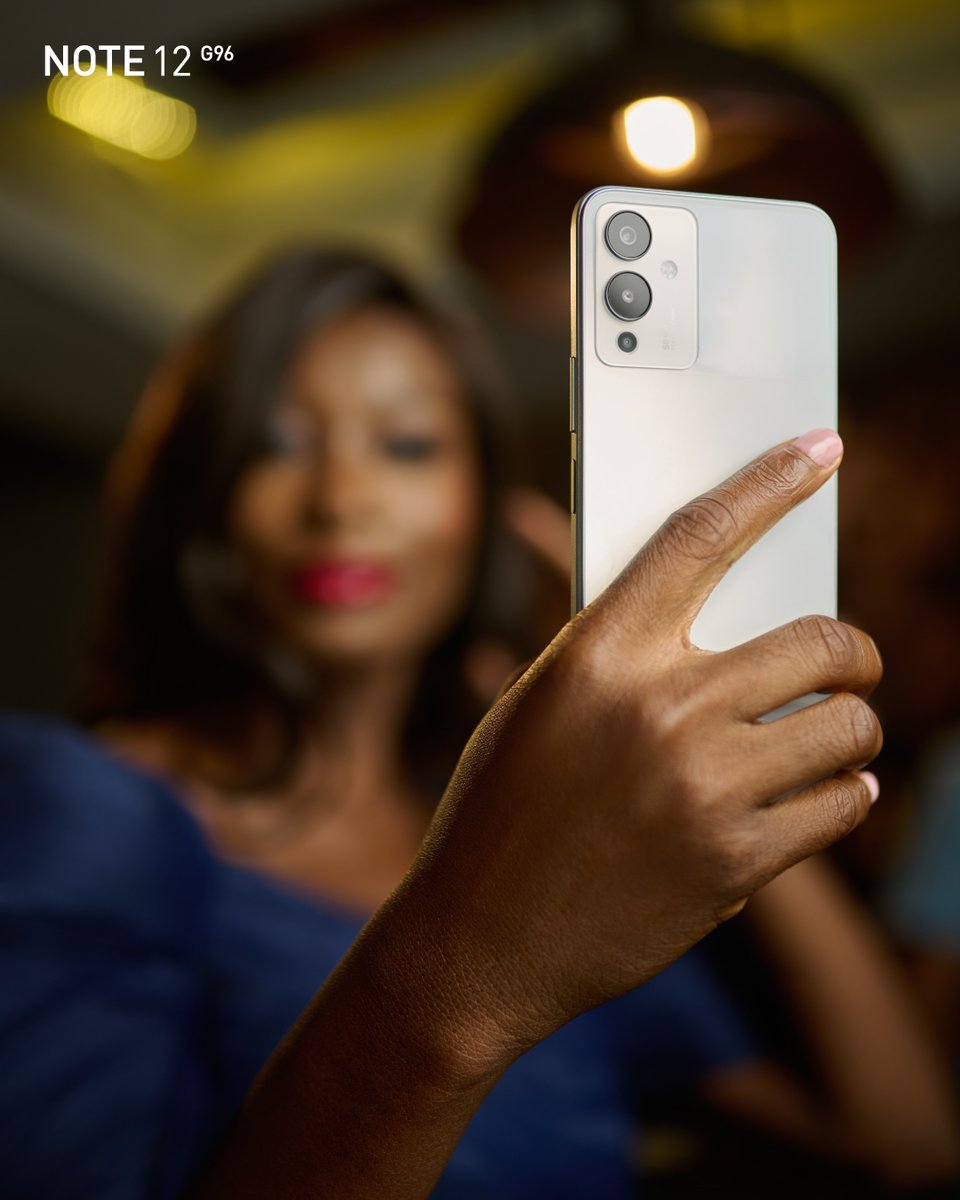 InfinixTg's tweet image. Mettez en avant tout le meilleur reflet de votre beauté à travers la superbe caméra du #NOTE12 
Toujours disponible ! 
#NOTE12Series