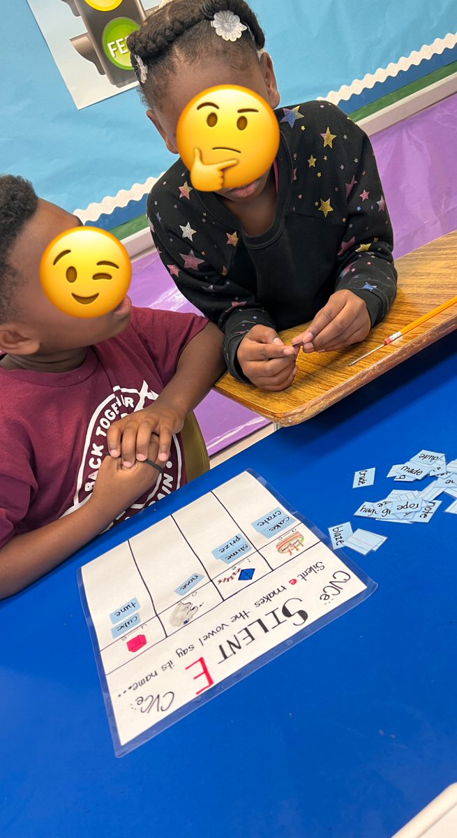 K1Education's tweet photo. Students at Leake Central Elementary are engaged in a lesson on the Silent E! #learningisfun #kidsfirstalways #engagingactivities #KidsFirst https://t.co/6KQ2fn3nCb