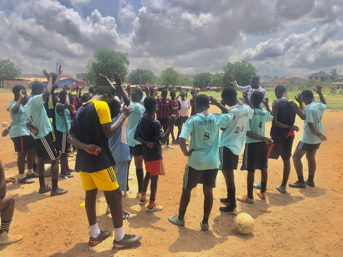 jashuawonder's tweet photo. 42 boys gave their hearts to Christ including both their coaches this morning❤️
We will leave no stone unturned! https://t.co/67onH8IJOq