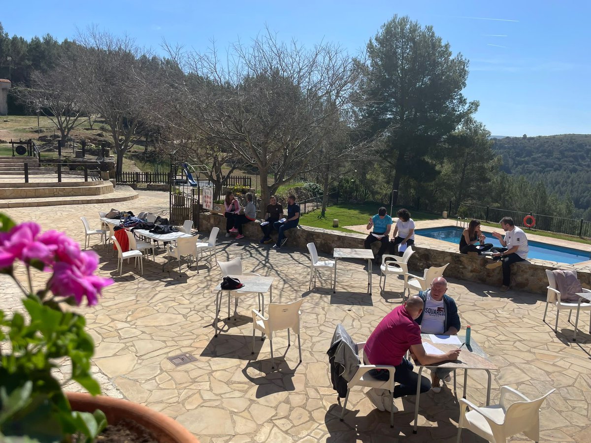 🌳🍀🪴🌿 Cultivando y haciendo crecer las relaciones para hacerlas sanas y eficientes🙌

2️⃣ Leaderwork de Jef@s de zona y coordinador@s 👏👏👏

#liderazgo #VitalConsum 2023 #proceso #crecimiento #metodologiavivencial #naturalezamagica <a href="/MarcoIserte/">Enrique Marco Iserte</a>