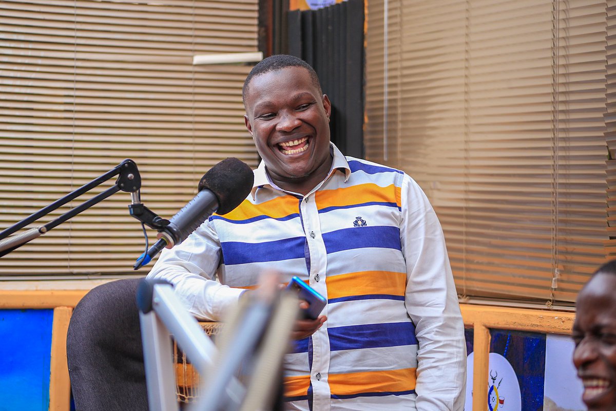 KayzUmaru's tweet photo. Oli mu #kibitu ku @877babafm with your radio general #Isah Bogere, #Kalyowa and #Muzeyi Kabyanzo live on Air from 4pm to 7pm.@babatvuganda @877babafm @JanjaDeejay @ninyeMichael https://t.co/aDpa8Wcz3k