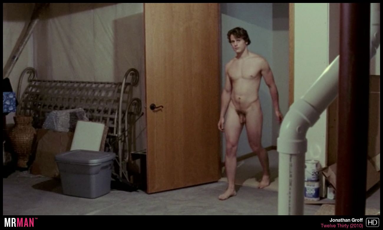 Happy Birthday to Jonathan Groff and his amazing full frontal scene. Click below to see more  