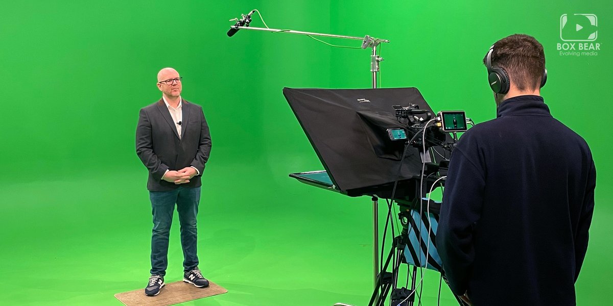 BoxBear's tweet image. We're behind the scenes today in the studio working with Siobhan from Fishawack Health to create presenter led e-learning assets.

If you're looking to create projects using a greenscreen, then get in touch with us. Head to our website boxbear.co.uk to find out more!