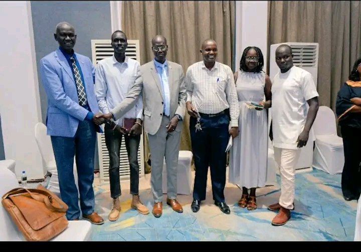 Congratulations my guys #Team #climaware from #GDSC University of Juba is of your hardwork of the club recognised 
<a href="/Wai/">Ryosuke Kawai</a> Michael
@John_Marit_ 
And the rest 💪🏾