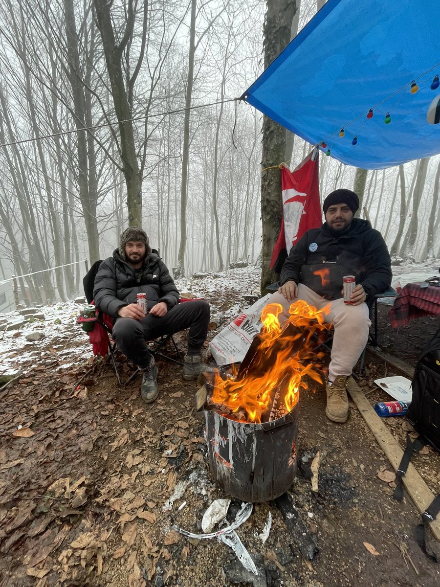 Çadırkeyfi kar kampı ⛺️
#cadırkeyfi #kamp #BTC #bist100 #Crypto #ETH #ADA #hektas #kar #MASK #snow #rain #skbnk #Secim2023 #sisecam