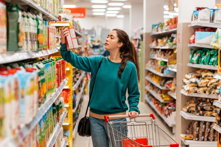 The FSA is seeking advice from #consumers about #maycontain labels. Find out more here... #allergens newfoodmagazine.com/news/190862/fs…