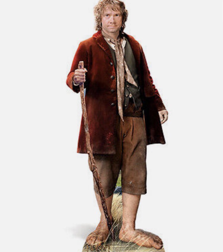 Wenn die Verkäuferin im Schuhgeschäft wieder sagt “echt? Hätte ich nicht gedacht. Du bist ja eigentlich nicht so groß!“ Und alle Kunden schauen auf Deine Füße und denken das Gleiche.