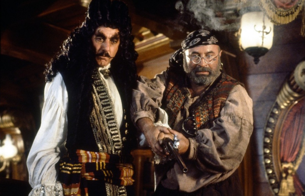 rakyhARTness's tweet photo. Tweet apprezzamento per l'unico inimitabile inraggiungibile stupendo sublime Capitan Hook 🏴☠️
Chi è vecchiarellə come me può capire e chi è ciovine vada subito a recuperare il film Hook (1991) di Steven Spielberg con Dustin Hoffman e Robin Williams🖤
#CapitanHook https://t.co/MdiSX3dgak