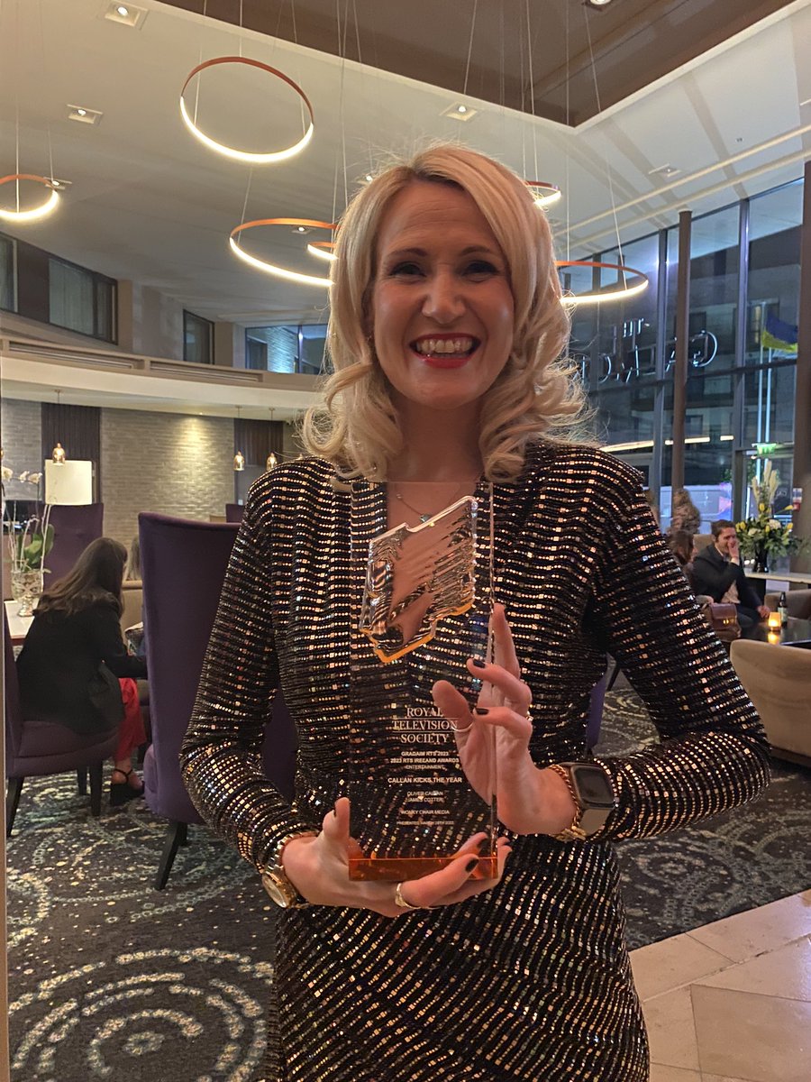 Delighted to be a part of this winning team! Thanks for a super night #GradaimRTS2023 🥳🎉🏆#callankickstheyear <a href="/sirjamesofcots/">James Cotter</a> <a href="/olivercallan/">Oliver Callan</a>