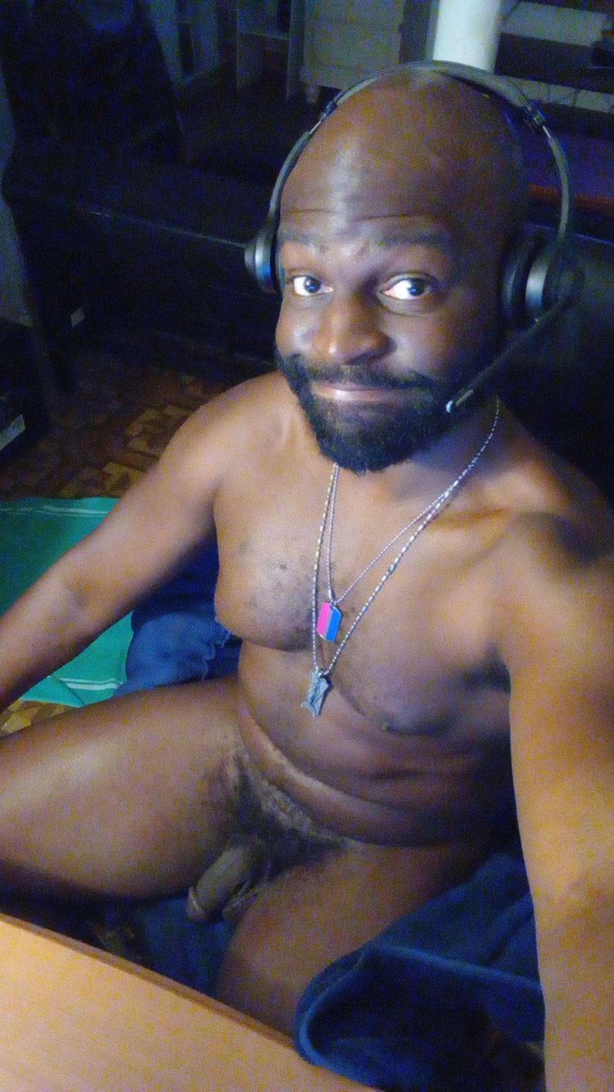 GM Twitter.. another work from home day💻