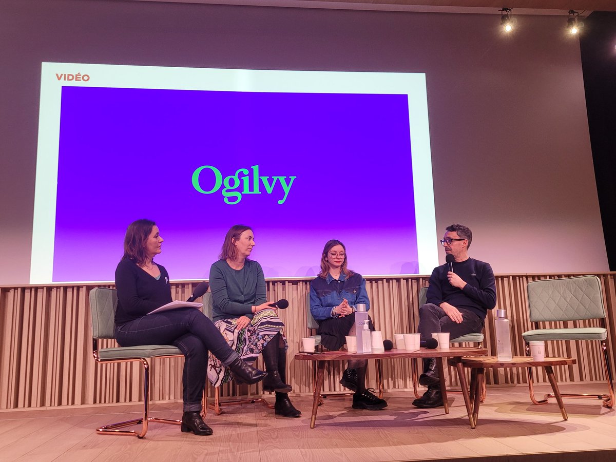 GillesWybo's tweet photo. Pierre Hubert Meilhac @pierrehubert explique le projet de concours créatif hors circuit lancé en 2021 par @Ogilvy_Paris pour identifier des créatifs différents et favoriser la diversité dans ces métiers. L'agence a reçu cette année une cinquantaine de candidatures #RSE #ConfStrat https://t.co/58SSA2S06g